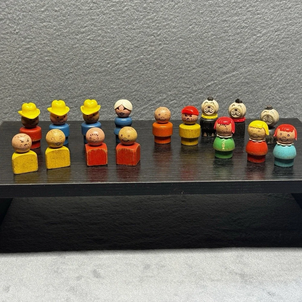 Lot of 16 Vintage Fisher Price Little People - Rare All Wood